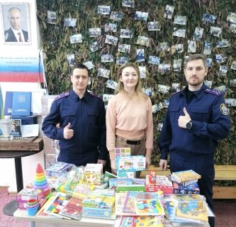 Сотрудники следственного управления приняли участие в оказании помощи детскому саду Донецкой Народной Республики